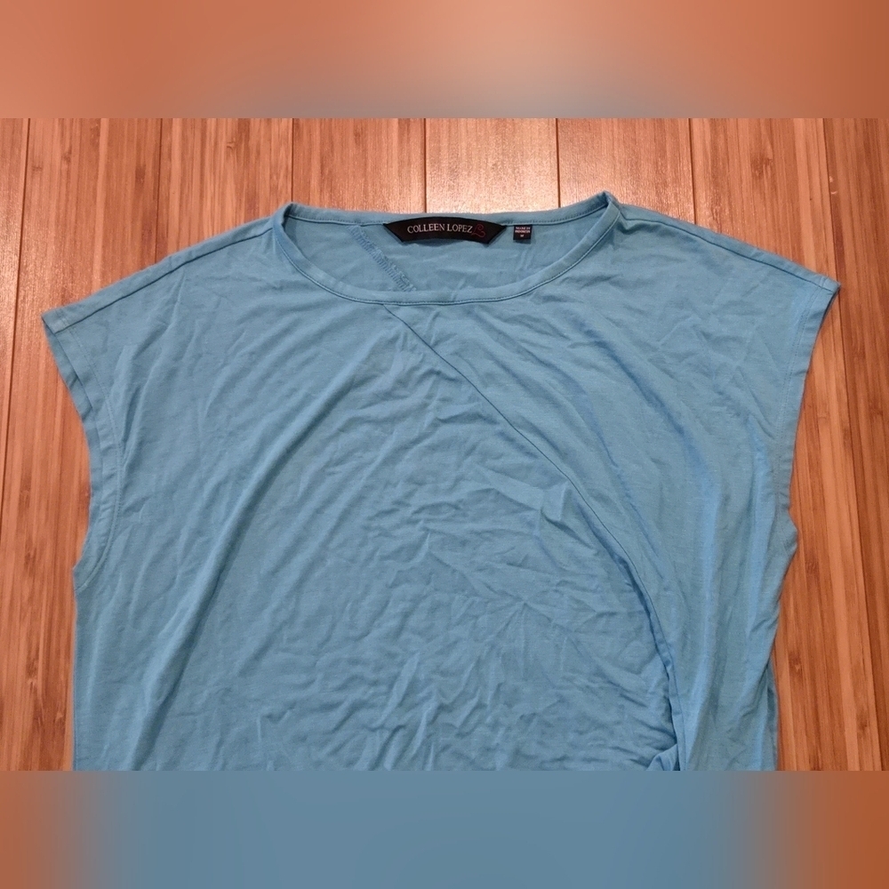 💚 NWOT Colleen Lopez Casual Blue Gathered Top - Picture 3 of 7